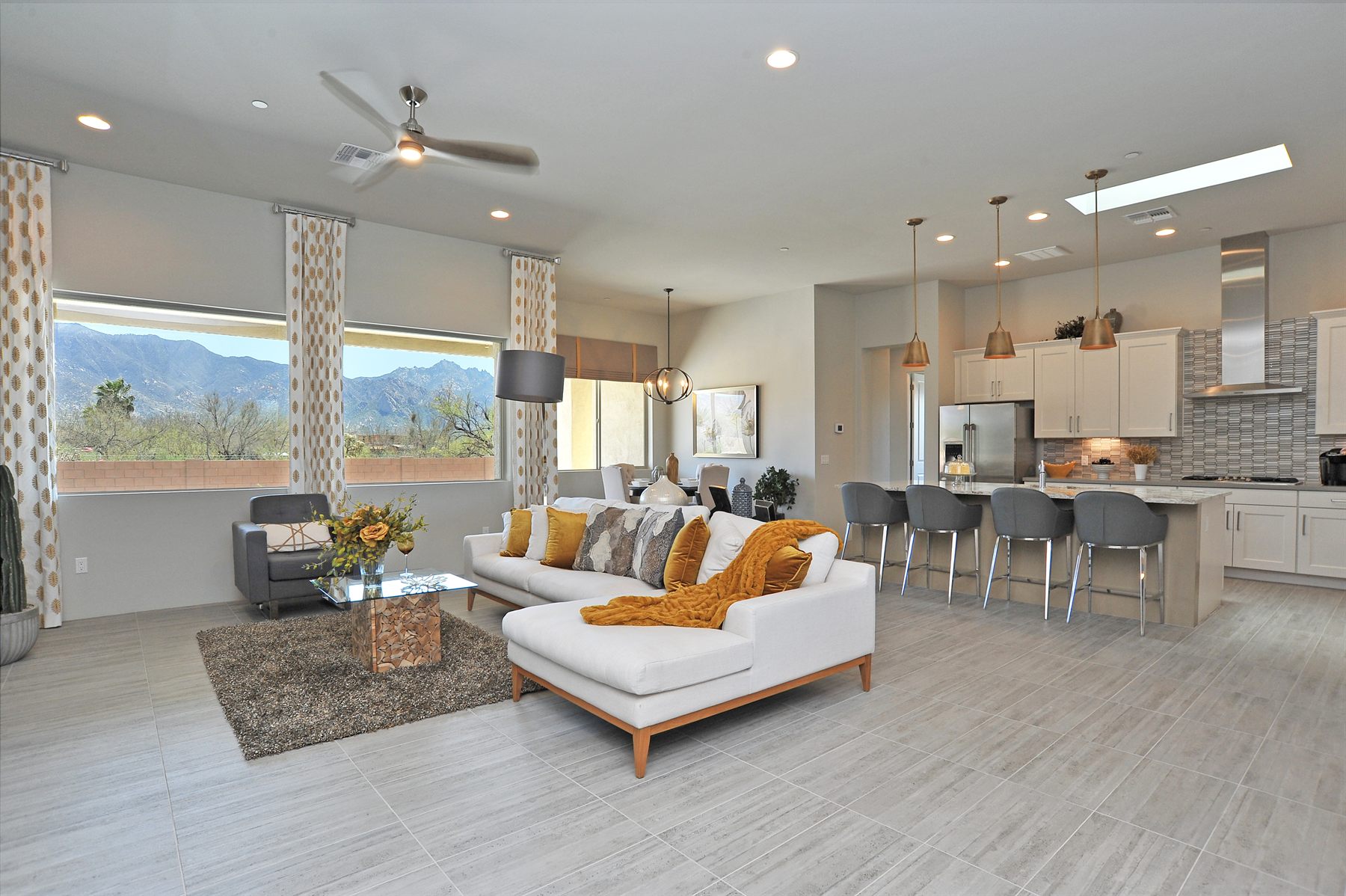 An established A.F.&nbsp;Sterling neighborhood in Tucson